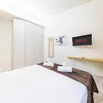Apartamento Luna Apartment, Luxurious 1bdr In The Center, Wifi Milão
